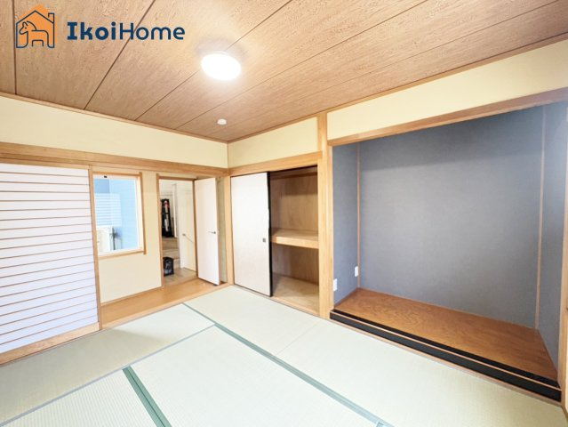 神戸市西区樫野台６丁目　中古戸建の内装|【ホームページに現地動画掲載中】●年中無休：当日予約可●収納スペースも広い和室空間は非常に便利です。