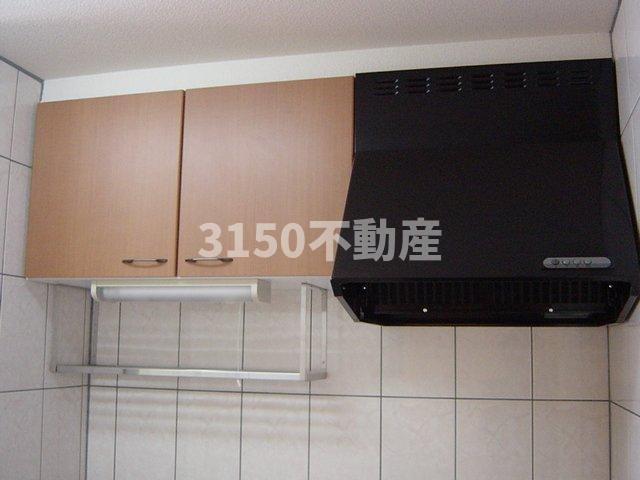 Ｃｒｅｓｔｏｒのキッチン|キッチン吊戸棚
