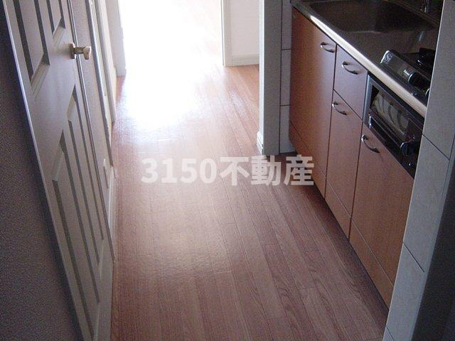 Ｃｒｅｓｔｏｒの内装|廊下
