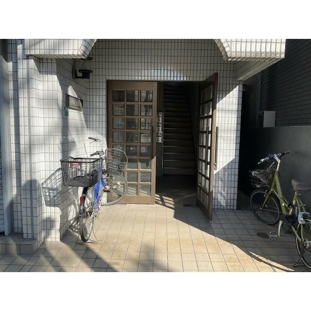 サングレース光ヶ丘のエントランス