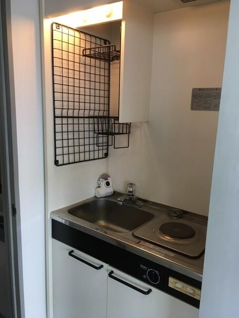 アールアサオカ栄町ビルのキッチン