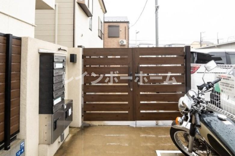 casa bonheurのエントランス