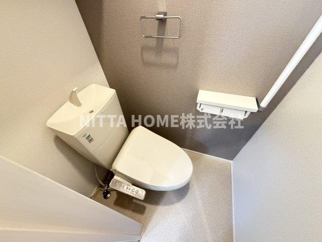 カーサ　ルミノーゾのトイレ|温水洗浄便座のトイレです＊