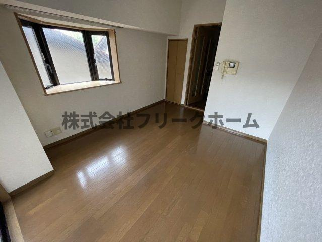 小金井市本町２丁目の賃貸マンションの居間・リビング