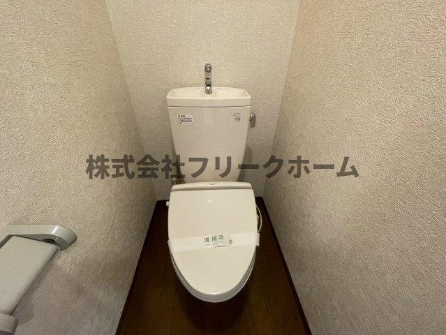 小金井市本町２丁目の賃貸マンションのトイレ
