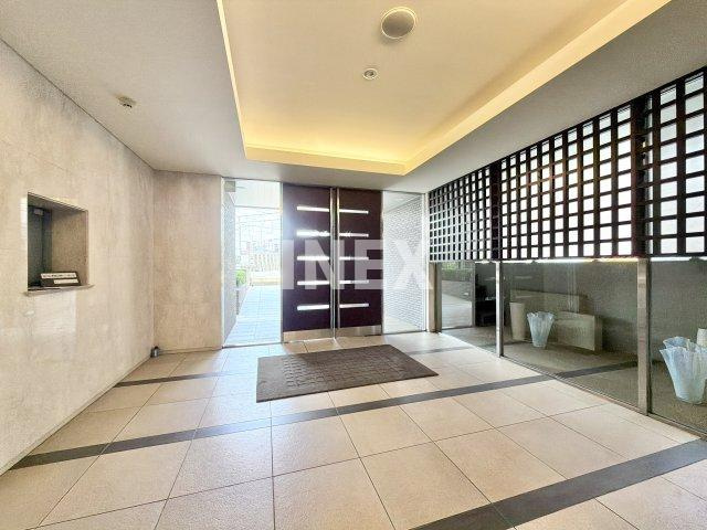 横浜市西区平沼２丁目の賃貸マンションのロビー