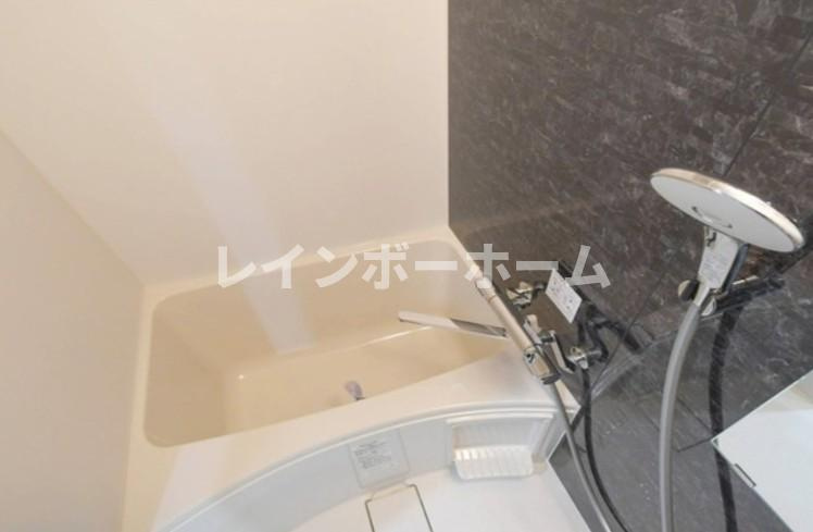 グランクオール千住東の浴室