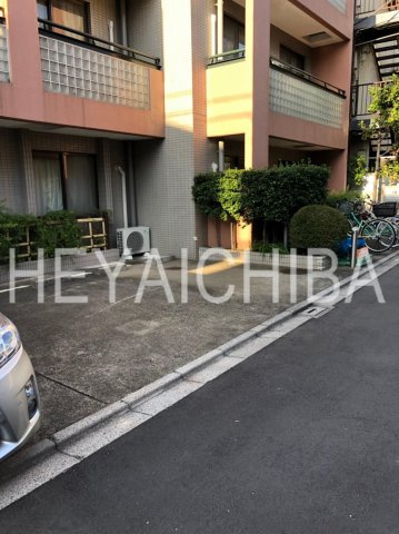 櫻の駐車場