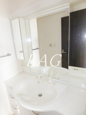 【洗面所】 | リボンシティコミュニティ | 洗面台です。