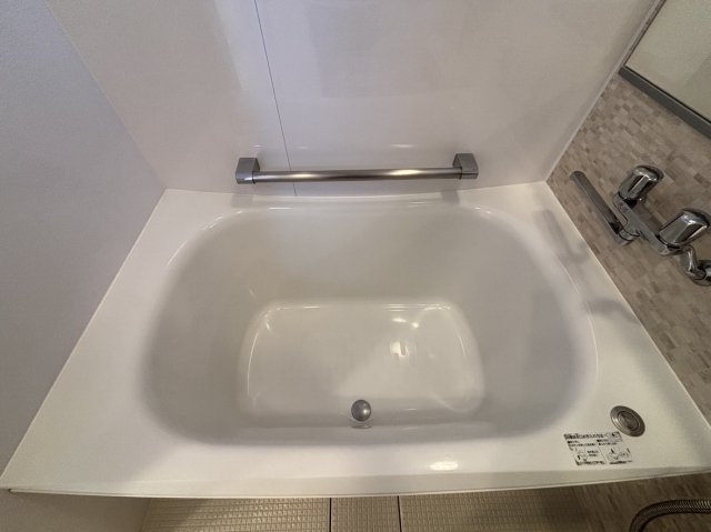 レーヴグランディ松山の浴室