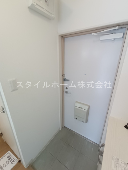 【玄関】 | クレール西高師