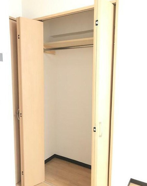 ボン・ボヤージュ高円寺の収納