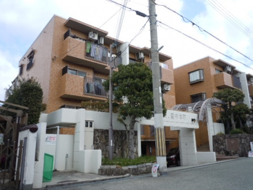 ダイアパレス豊中本町の外観