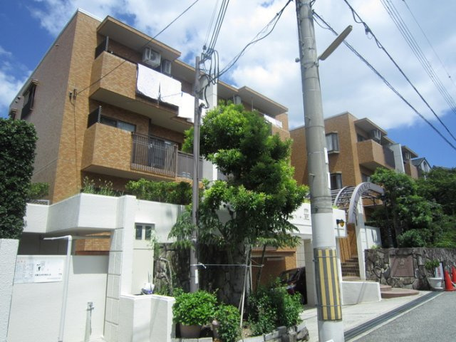 ダイアパレス豊中本町の外観