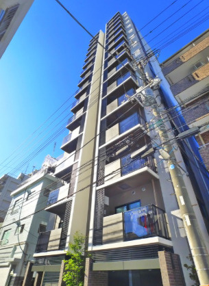 プライムアーバン西日暮里フロントの外観
