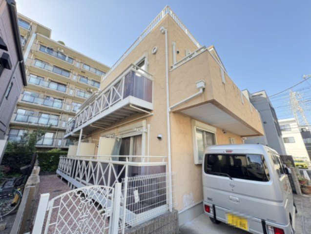 サンパレスヒカリの外観