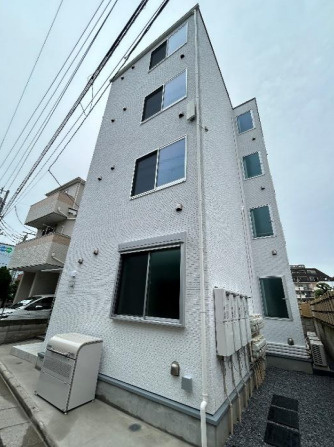 t.y.h綾瀬の外観
