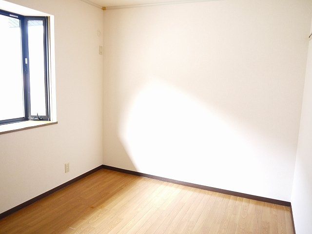ガーデンヒルズ高の原　12棟の寝室|ゆとりの広さです