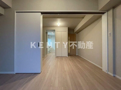 【寝室】 | ミリアレジデンス大岡山 | 落ち着いた色調の寝室です