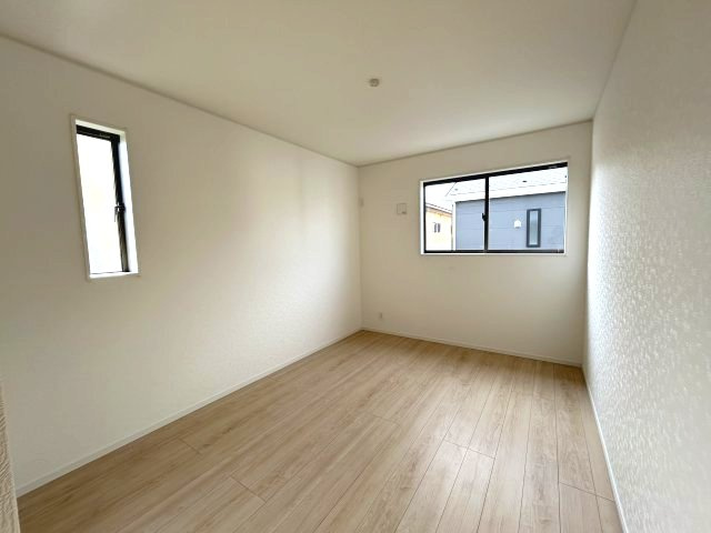 クレイドルガーデン前橋市青柳町第28　8号棟の収納|洋室２収納です