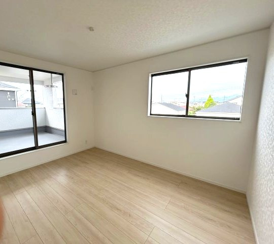 クレイドルガーデン前橋市青柳町第28　8号棟のバルコニー|インナーバルコニーは急な雨でも洗濯物が濡れません。