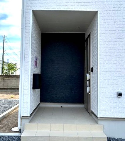 クレイドルガーデン前橋市青柳町第28　8号棟の玄関|毎日通る玄関はこちらです