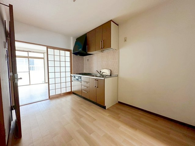 西京極前田町のキッチン