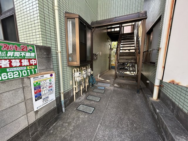 ヴィラ・プランタンのエントランス