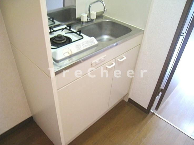 アンプルールベトン川口のキッチン