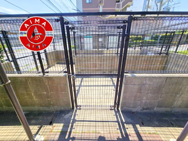 スカイハイツ和白ヶ丘東館のその他共用部分|綺麗に管理された共有部分のゴミ置き場です。
