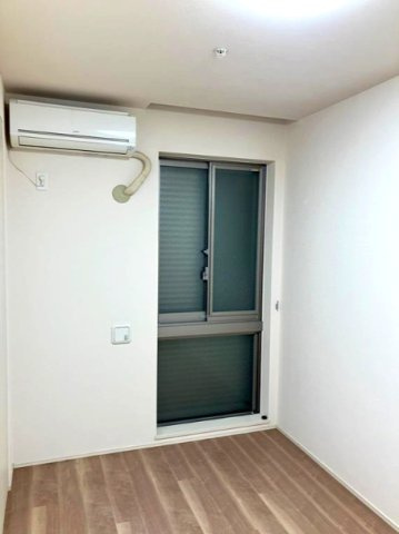 ベイズタワー＆ガーデンの内装|どんな家具とも相性のいいナチュラルな色合いの内装となります。