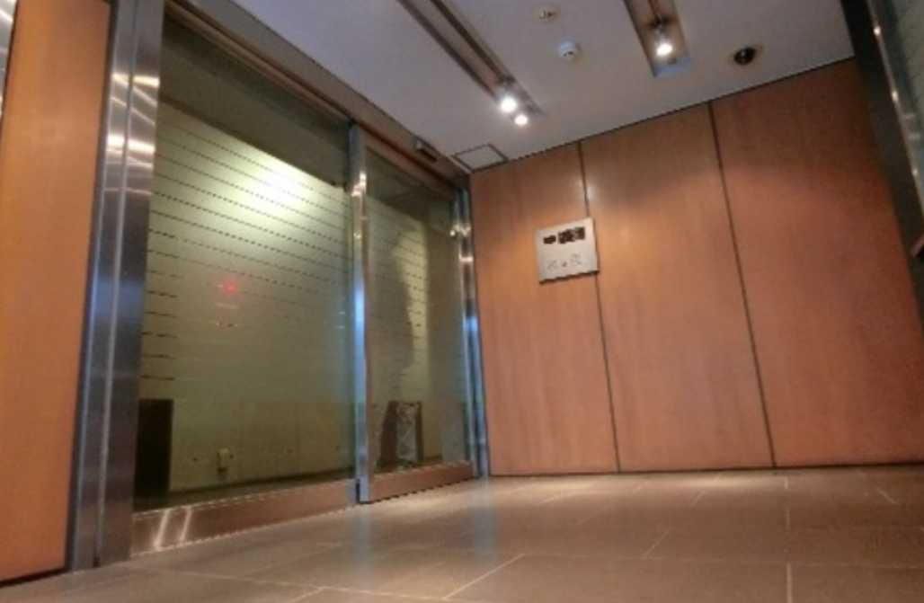 GC用賀　ペット相談　角部屋　浴室乾燥のエントランス