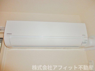 【設備】 | D-roomCⅢ | エアコン