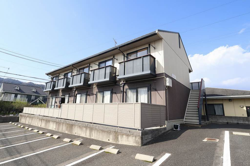 カーサKAWAUTIの外観