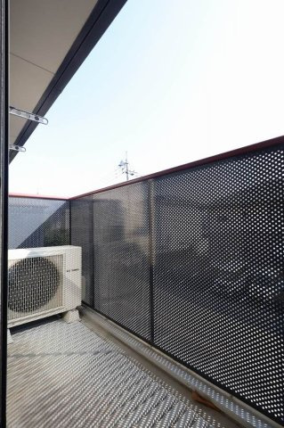 カーサKAWAUTIのバルコニー