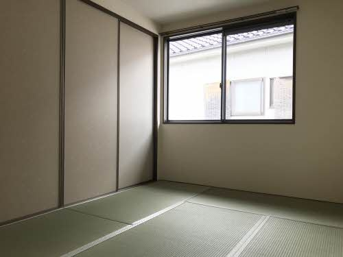 ソレイユ C棟の和室