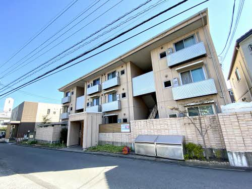 フレヴェールの外観