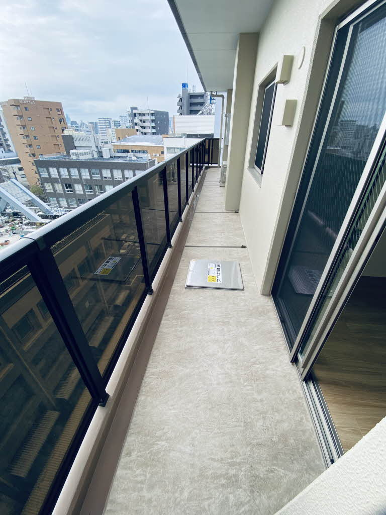 ラヴェール横川のバルコニー