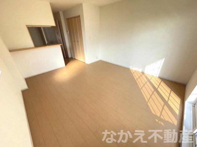【居間・リビング】 | こちらのリビングで趣味の時間をお楽しみください