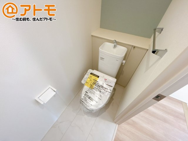 【トイレ】 | 沼津市江原町Ⅱ　分譲住宅　2号棟 | 清潔感のあるトイレです！