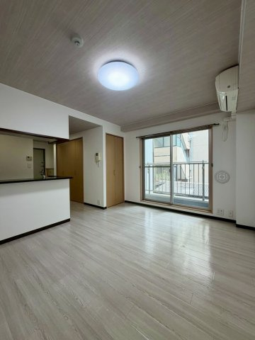 P・Sマンション中加賀屋の居間・リビング