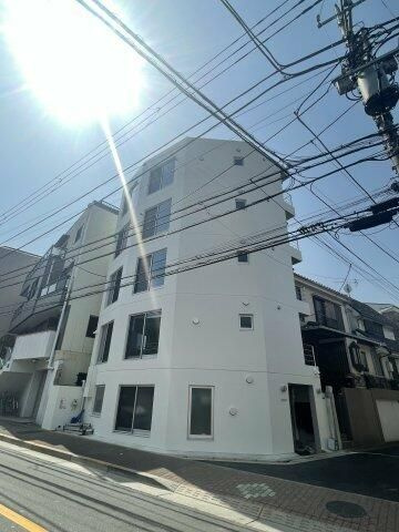ライクフォール氷川台の外観