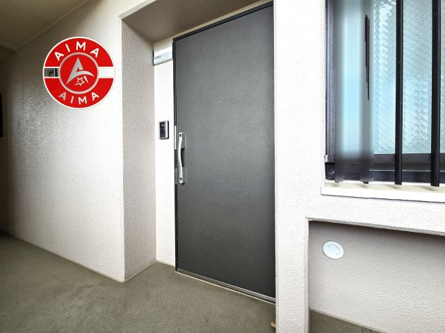 ベルヴィ香椎十番館の玄関|ゆったりとした外玄関です。