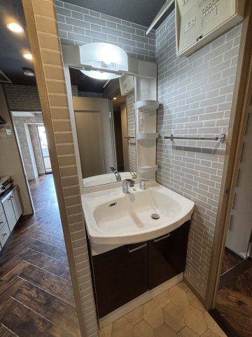 PHOENIX COURT 交野Ⅱの洗面所