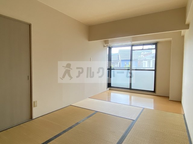 マンション国分ウエストの和室|マンション国分ウエスト　和室①