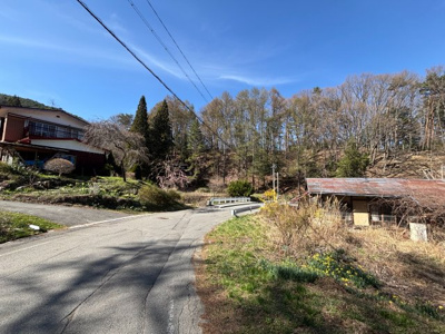 【前面道路含む現地写真】 | 諏訪郡富士見町富士見　中古戸建