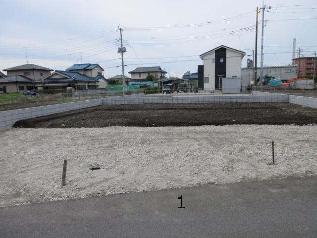 【仲介手数料無料】新築戸建　熊谷市拾六間597-1（全2棟）