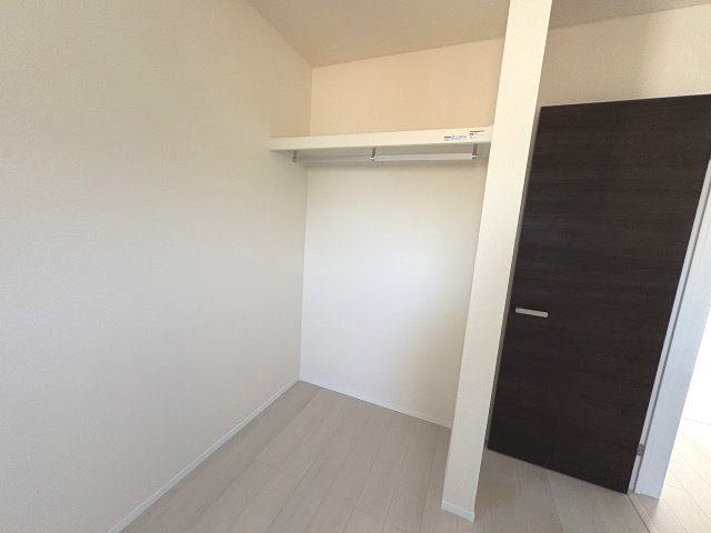 【収納】 | 福岡市南区屋形原3丁目　1号棟（全2棟）【仲介手数料無料・0円】 | 現地写真。