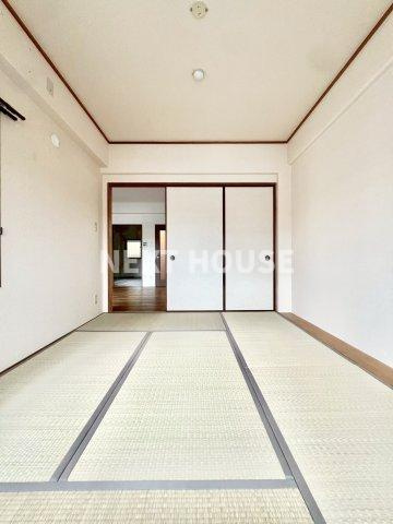 万代東マンションの和室