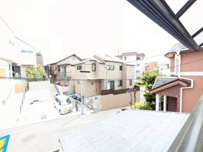 【展望】 | 吹田市千里山東１丁目中古戸建 | 物件を比較検討したいお客様には、「物件比較見学プラン」をご用意しております。こちらの物件だけでなく、お客様の希望に沿った物件を、いくつかまとめてご案内させて頂きます。